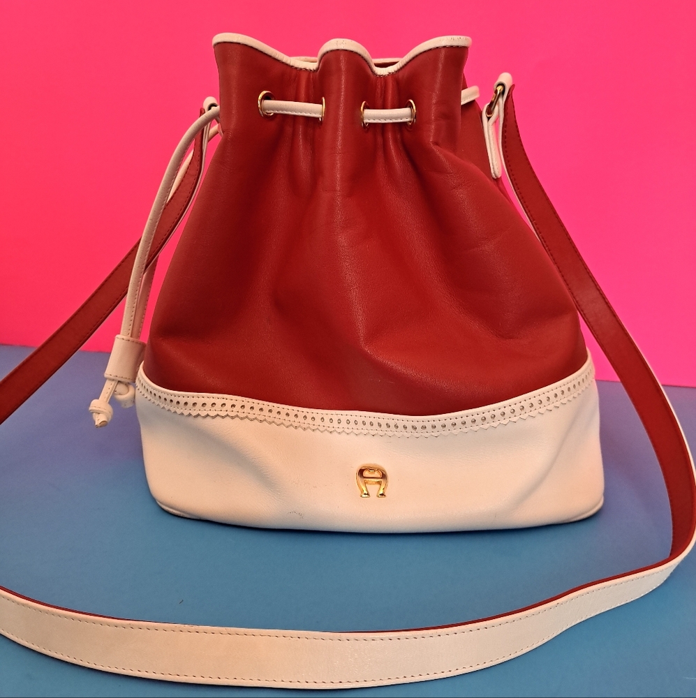 Vintage Aigner Red and White Bucket Shoulder Bag